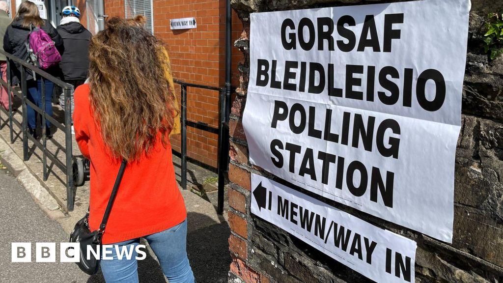 Great news for truth in politics! The Senedd has passed a new law making it illegal to lie during elections in Wales, strengthening our democratic integrity. 🗳️✨ #Senedd #Wales #Elections #Democracy #Transparency