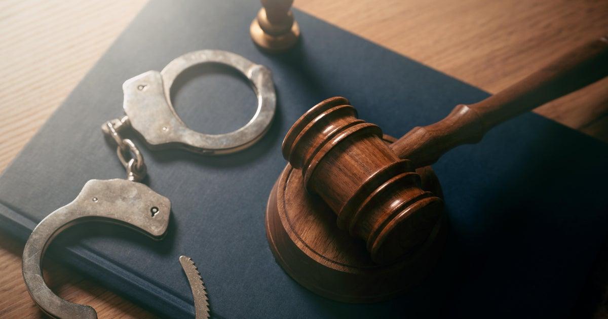 New study data brings encouraging news: U.S. murders dropped over 20% last year, marking the largest decline on record! This represents a significant step towards safer communities nationwide. 🇺🇸 #USNews #PositiveTrends #SaferCommunities