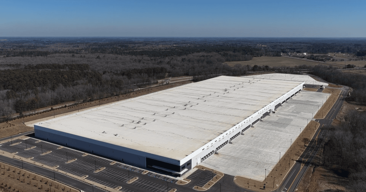 Officials in Social Circle have taken a notable step, cutting off water access to the planned Georgia ICE detention 'mega-center' site. This action introduces a new challenge for the project's development. 💧 #Georgia #LocalNews #ProjectUpdate